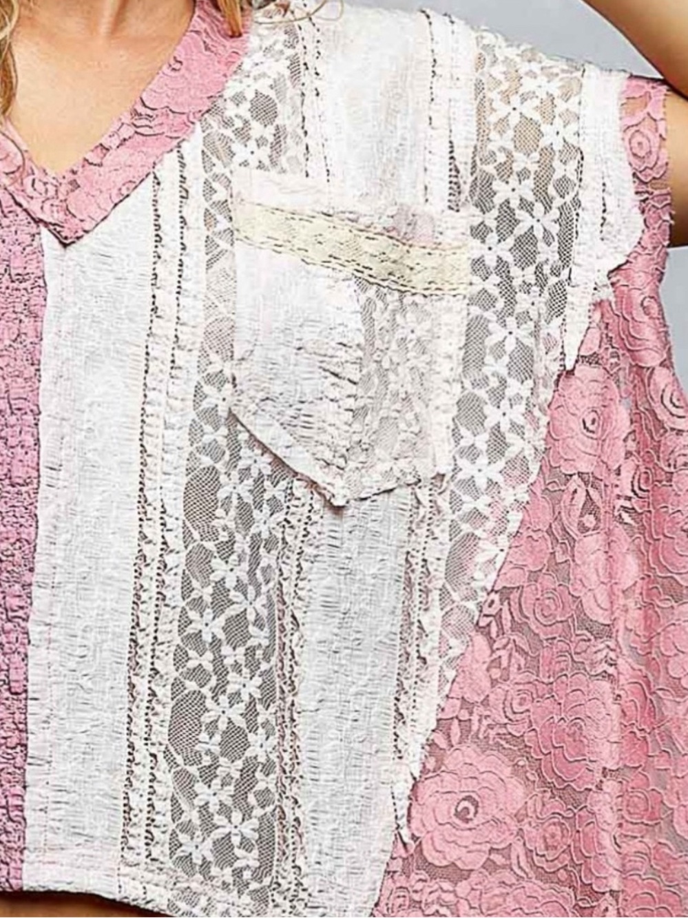 POL Patchwork Floral Lace Top - Picture 3 of 4
